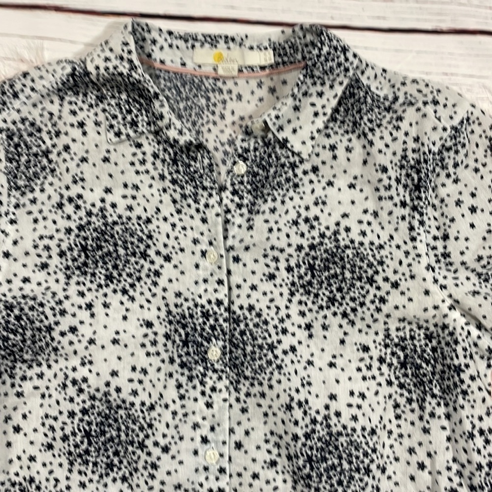Boden Easy Linen Blend Flower Burst Button Front Shirt Top - Picture 5 of 10